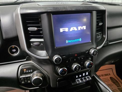Used 2022 RAM 1500 Big Horn AWD/4WD image 12