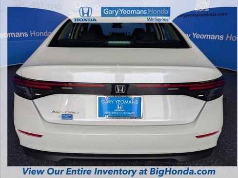 Certified 2025 Honda Accord LX image 8