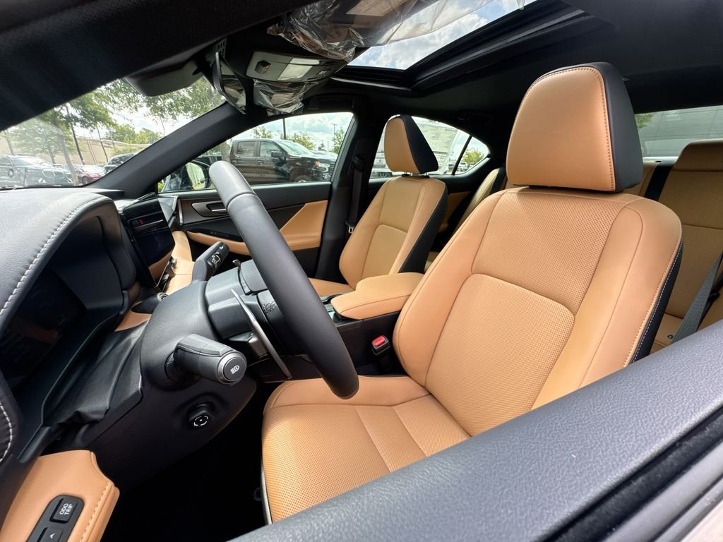 New 2026 Lexus IS 350 F Sport RWD image 10