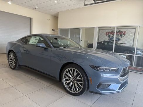 New 2025 Ford Mustang Premium image 3