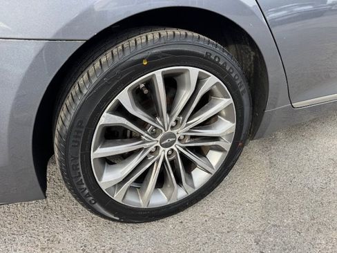 Used 2015 Hyundai Genesis 3.8 w/ Option Group 04 image 9