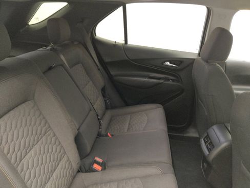 Used 2018 Chevrolet Equinox LT image 19