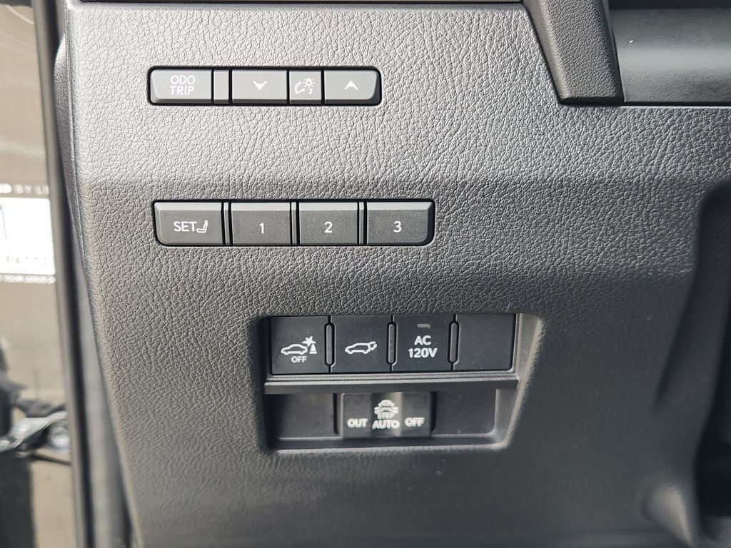 Certified 2025 Lexus GX 550 w/ Accessory Package (2T) AWD/4WD image 21
