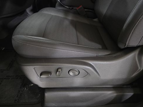 Used 2025 GMC Sierra 1500 Elevation image 23