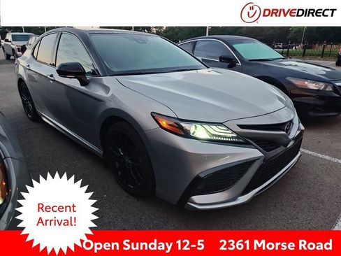 Used 2021 Toyota Camry XSE w/ Navigation Package FWD image 1
