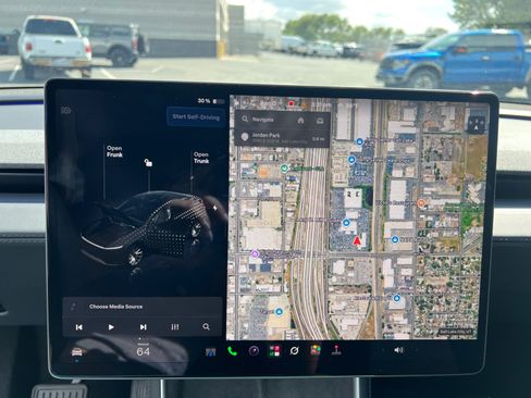 Used 2026 Tesla Model Y Long Range AWD/4WD image 13