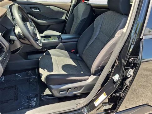 Used 2021 Nissan Rogue SV FWD image 15