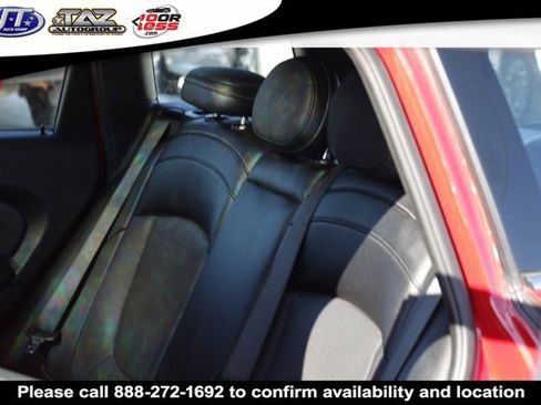 Used 2018 MINI Cooper Clubman S image 16