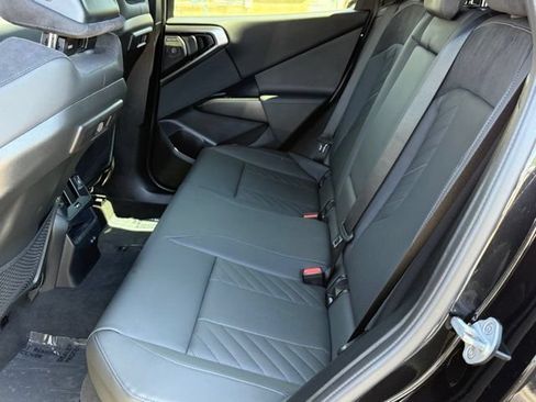 Used 2025 BMW X3 M50 w/ Premium Package AWD/4WD image 32