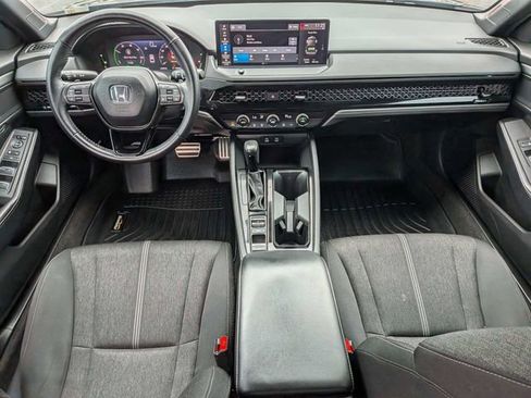 Used 2024 Honda Accord Sport image 15