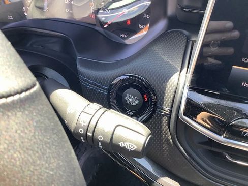 New 2025 Jeep Compass Latitude w/ Sun & Sound Group image 16