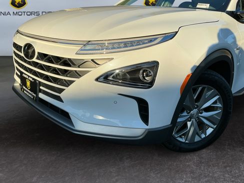 Used 2022 Hyundai Nexo Blue image 9