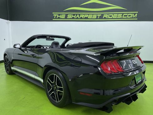 Used 2019 Ford Mustang Premium image 7