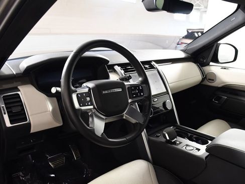 Used 2023 Land Rover Discovery S R-Dynamic AWD/4WD image 12
