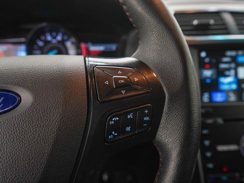 Used 2017 Ford Explorer Sport AWD/4WD image 26
