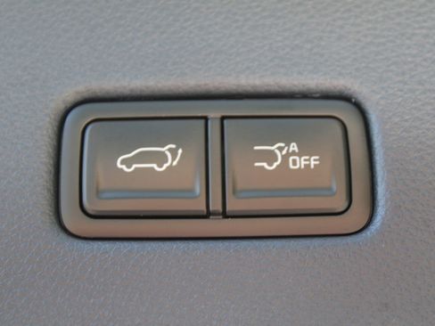 New 2026 Kia Carnival EX image 14