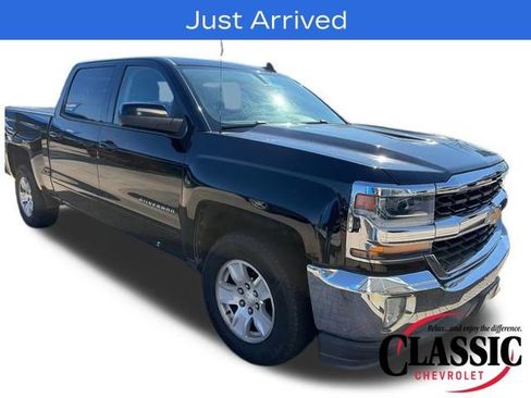 Used 2018 Chevrolet Silverado 1500 LT w/ All Star Edition image 7