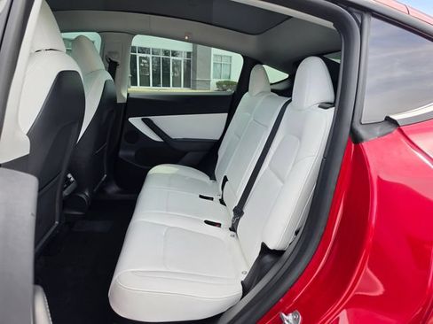 Used 2022 Tesla Model Y Performance AWD/4WD image 28