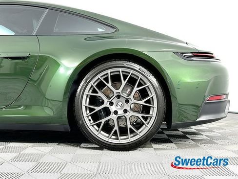 Used 2026 Porsche 911 Carrera image 44