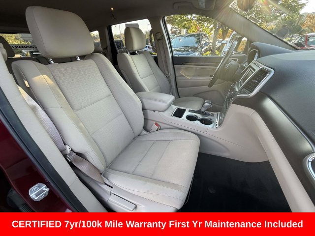 Used 2017 Jeep Grand Cherokee Laredo w/ Quick Order Package 23E AWD/4WD image 9