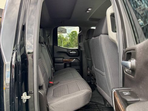 Used 2021 GMC Sierra 1500 SLE w/ Preferred Package AWD/4WD image 17