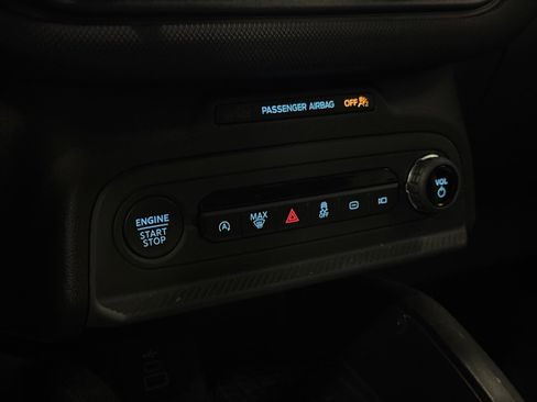 Used 2025 Ford Bronco Sport Big Bend image 45