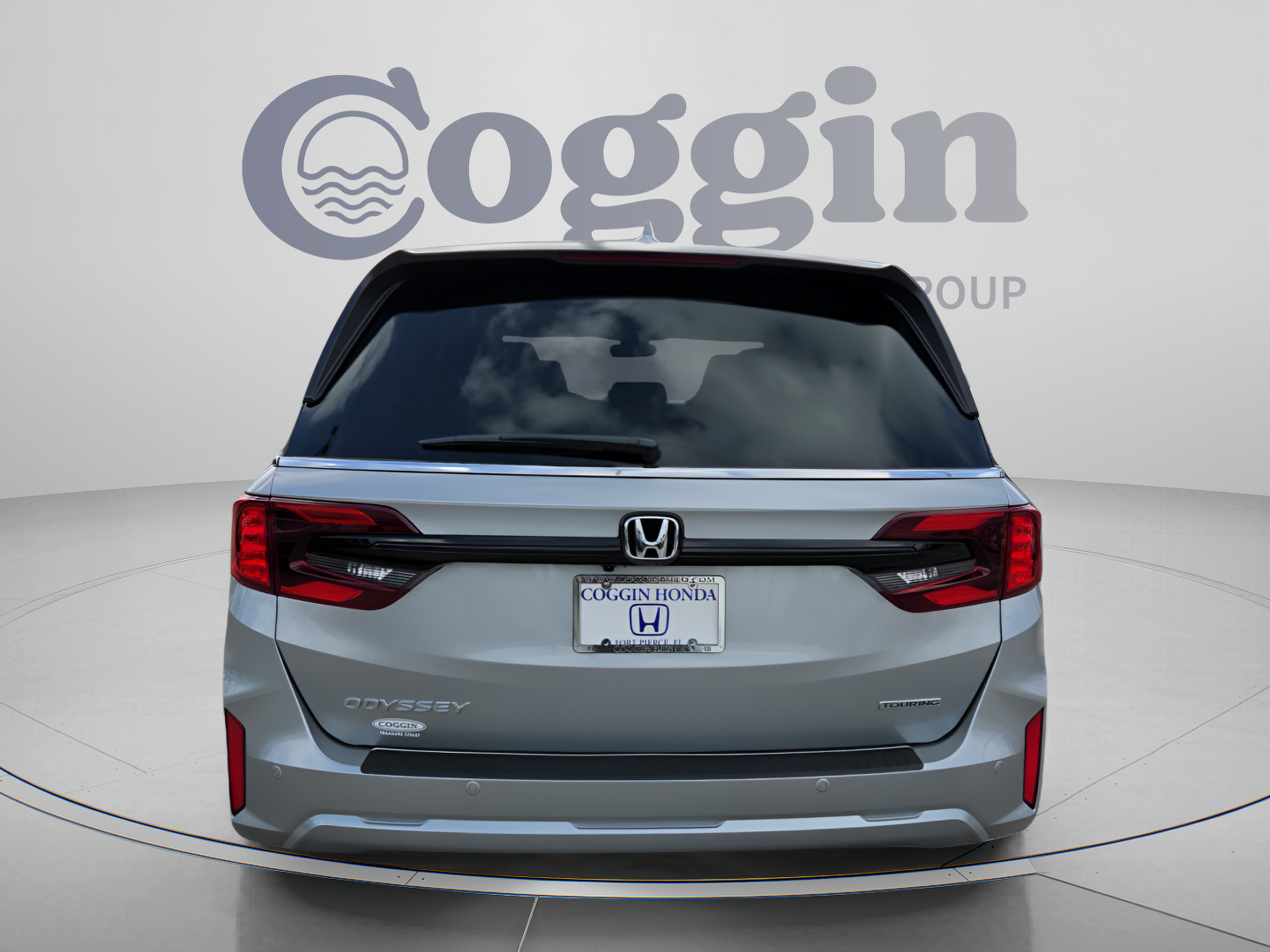 Used 2026 Honda Odyssey Touring image 4