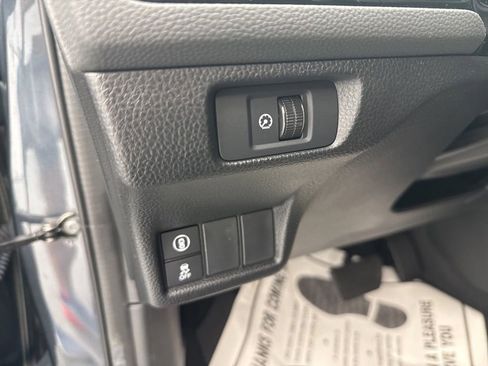 Used 2023 Honda Civic LX image 19