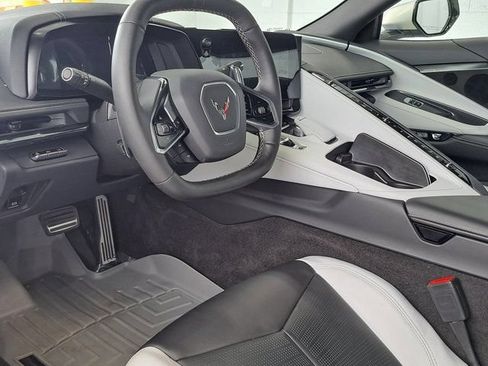 Used 2024 Chevrolet Corvette Stingray Preferred Cpe w/ Stealth Interior Trim Package RWD image 8