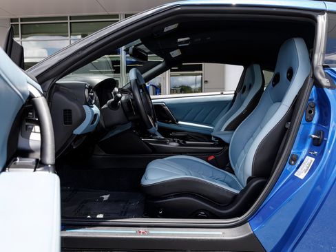 Used 2024 Nissan GT-R AWD/4WD image 51
