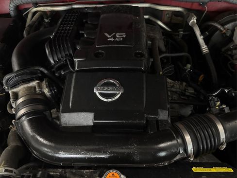 Used 2016 Nissan Frontier SV w/ SV Value Truck Package image 12