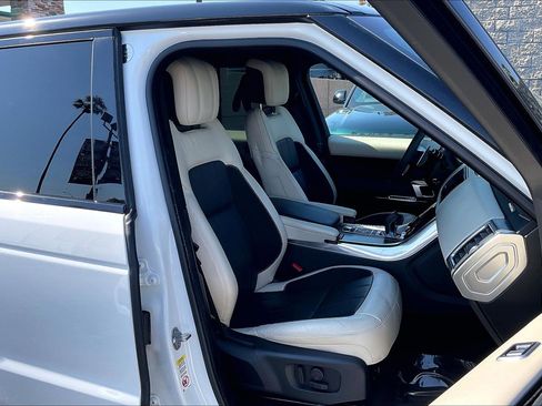 Used 2022 Land Rover Range Rover Sport HST AWD/4WD image 7