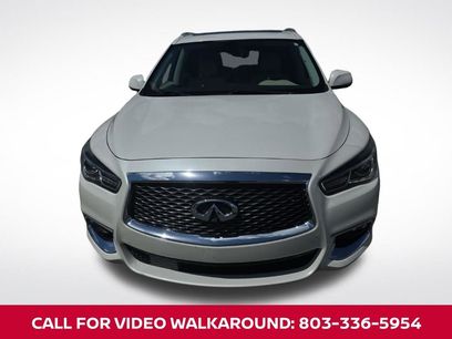 Used 2017 INFINITI QX60 FWD w/ Premium Plus Package