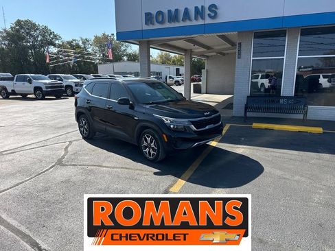 Used 2022 Kia Seltos EX AWD/4WD image 1