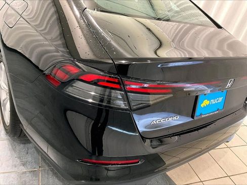 Used 2023 Honda Accord LX image 31