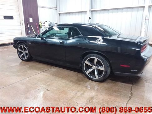 Used 2013 Dodge Challenger R/T image 4