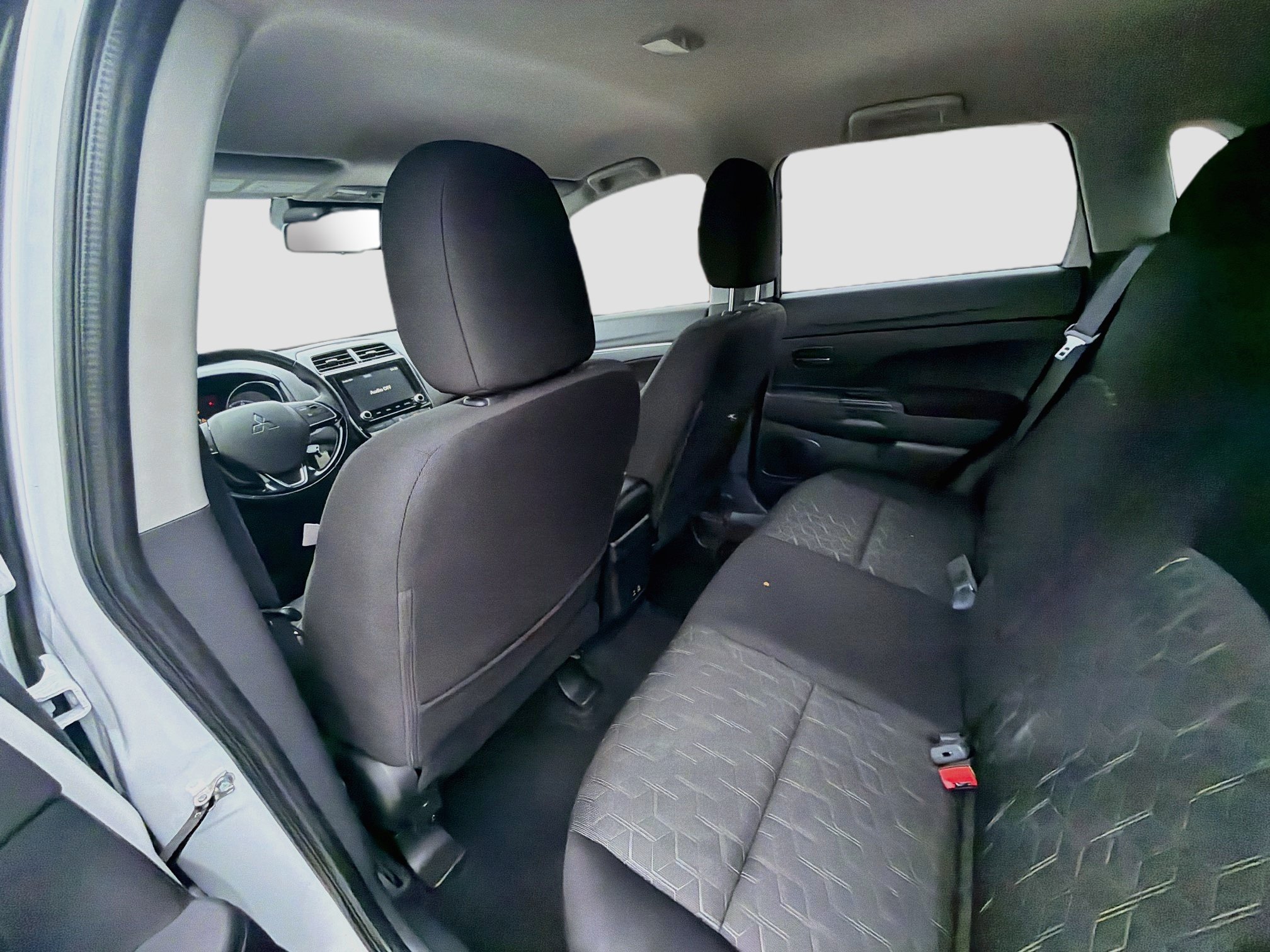 Used 2024 Mitsubishi Outlander Sport LE AWD/4WD image 24