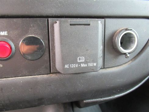 Used 2015 Chevrolet Express 2500 Cargo Van image 31