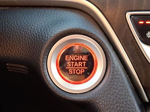 Used 2021 Honda Accord EX-L image 25