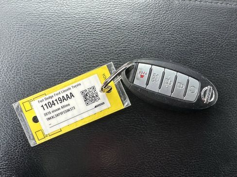 Used 2015 Nissan Altima 2.5 S w/ Special Edition Package image 31