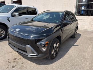Used 2025 Hyundai Kona SEL video 1