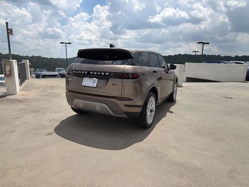 Used 2020 Land Rover Range Rover Evoque S AWD/4WD image 9
