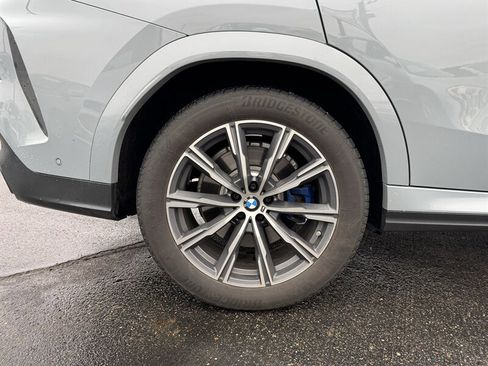 Used 2026 BMW X6 M60i image 33