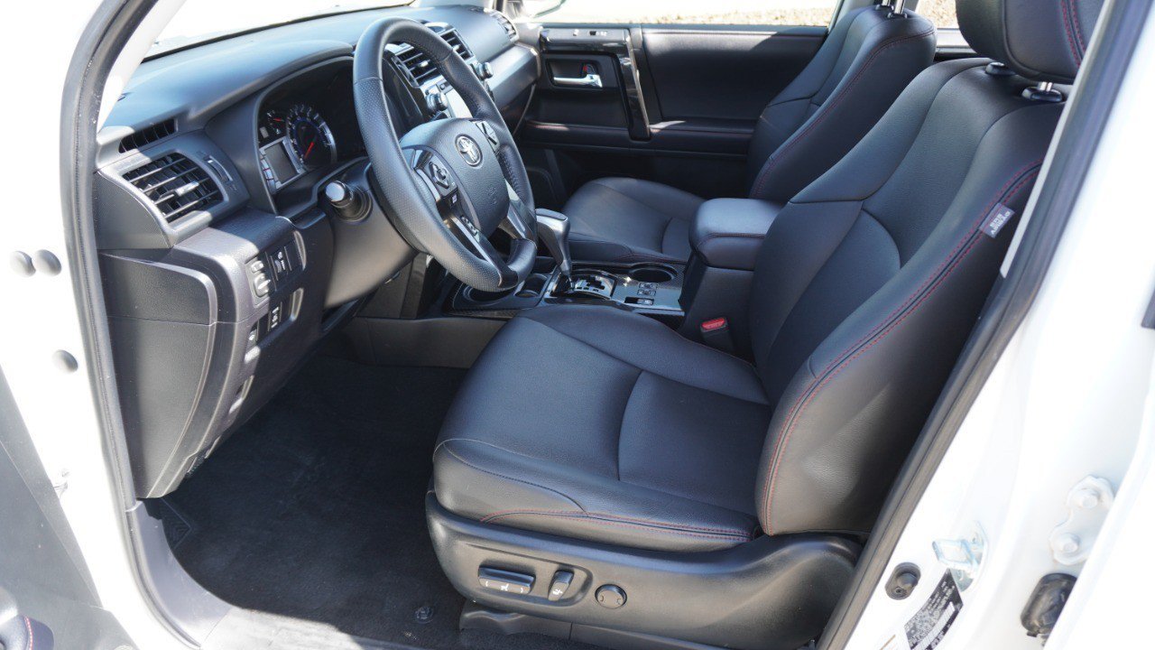 Used 2019 Toyota 4Runner TRD Off-Road Premium AWD/4WD image 14