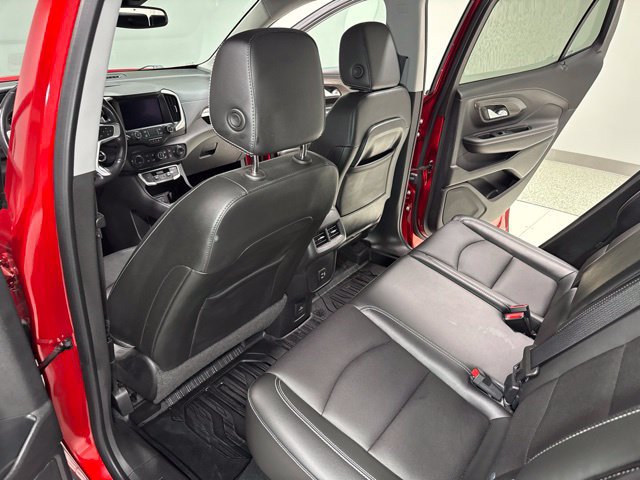 Used 2022 GMC Terrain SLT w/ Infotainment Package II FWD image 24