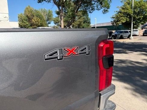 Used 2025 Ford F250 Lariat AWD/4WD image 11