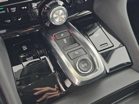 Certified 2025 Acura MDX SH-AWD image 29