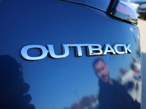 Used 2022 Subaru Outback image 15