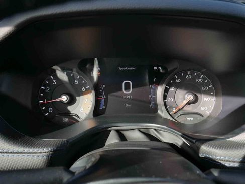 New 2026 Jeep Compass Latitude AWD/4WD image 40