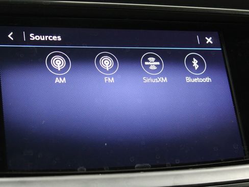 Used 2022 Buick Enclave Premium image 48